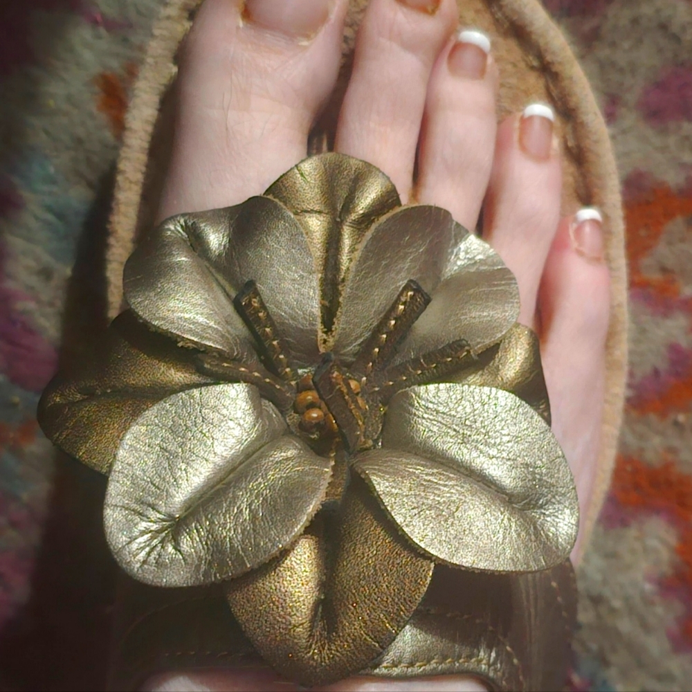 Clarks Artisan Sandals 7.5M